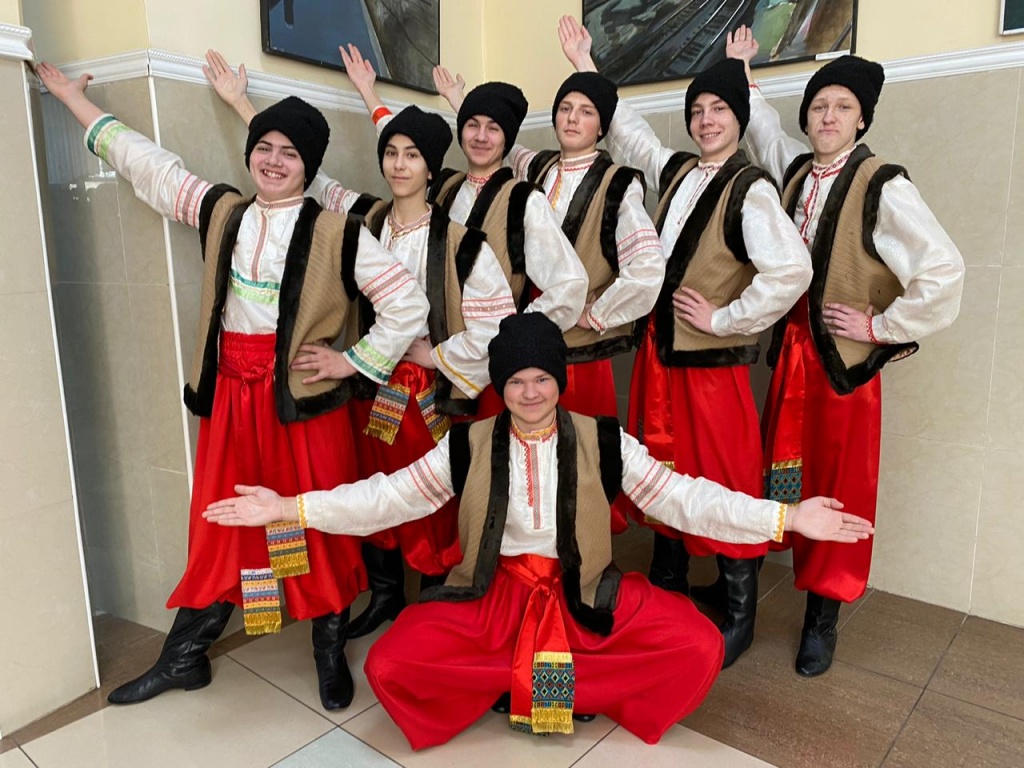 Дебют 1.jpeg Дебют 1.jpeg